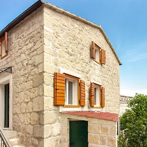  Apartment Maki Stone House - Parking On Request !